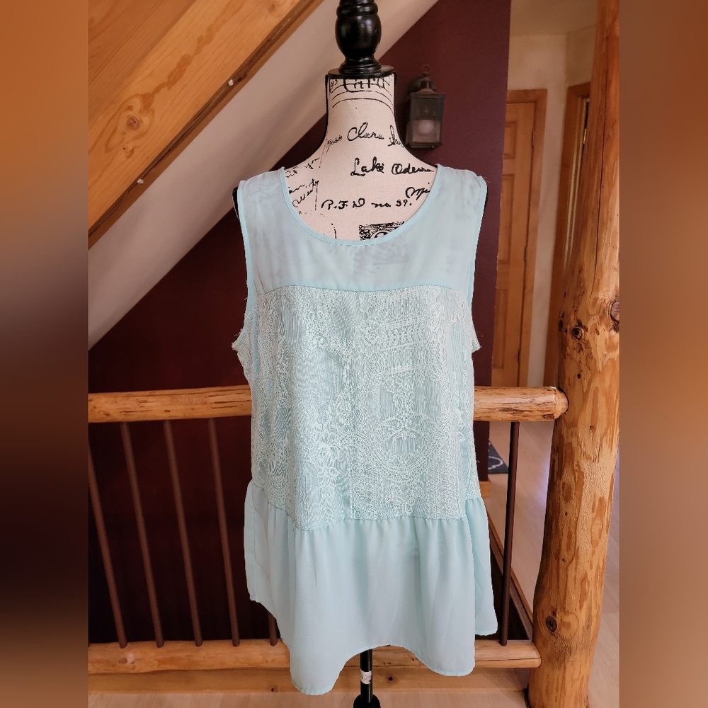 Daisy Fuentes Sleeveless Light Blue 1XL